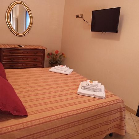 Appartamento Via Rezzano Vista Mare Bonassola Luaran gambar