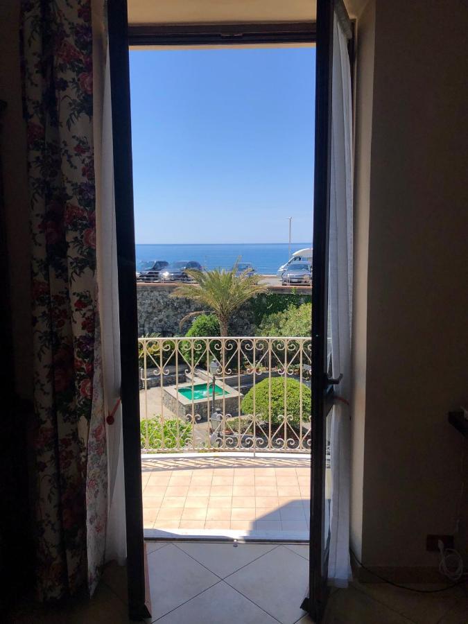 Appartamento Via Rezzano Vista Mare Bonassola Luaran gambar