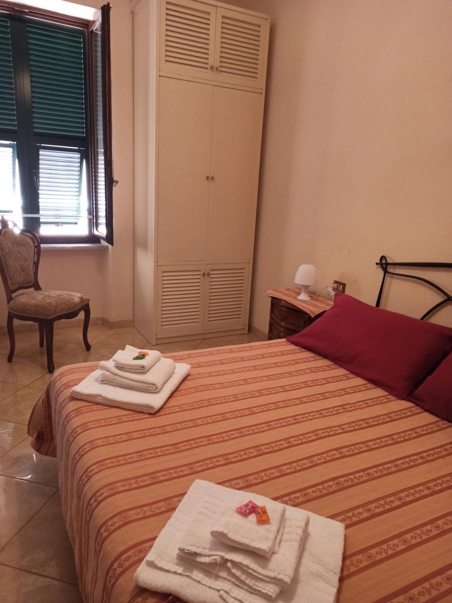 Appartamento Via Rezzano Vista Mare Bonassola Luaran gambar
